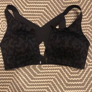 Lululemon Enlite Front Zip Sports Bra